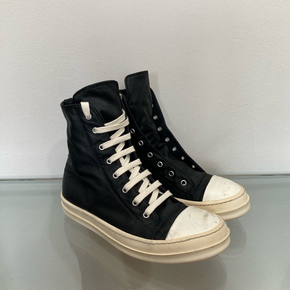 SOLD - Picture 2 of 13